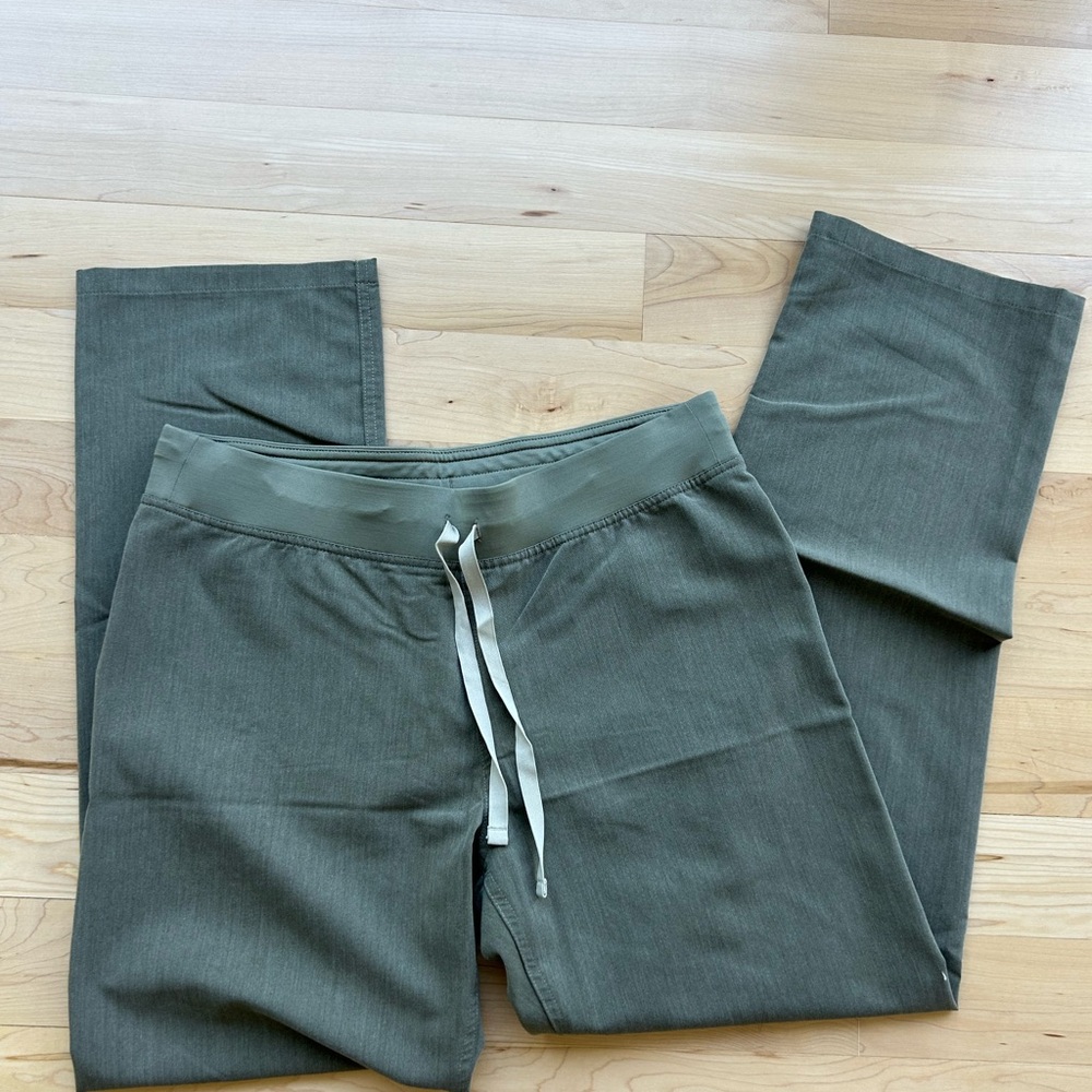 Figs Heather Olive Livingston Scrub Pant